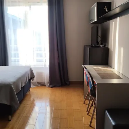 Zara Place