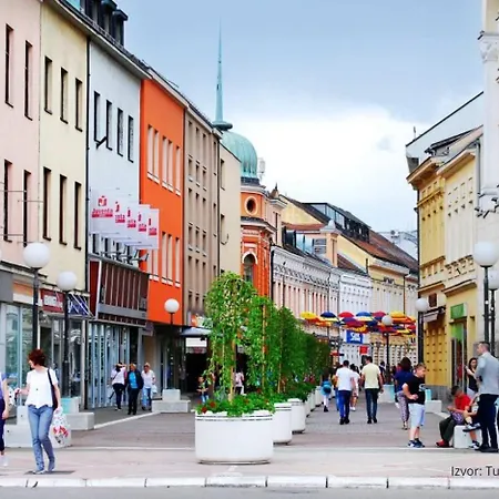 Zara Place شقة بانيا لوكا